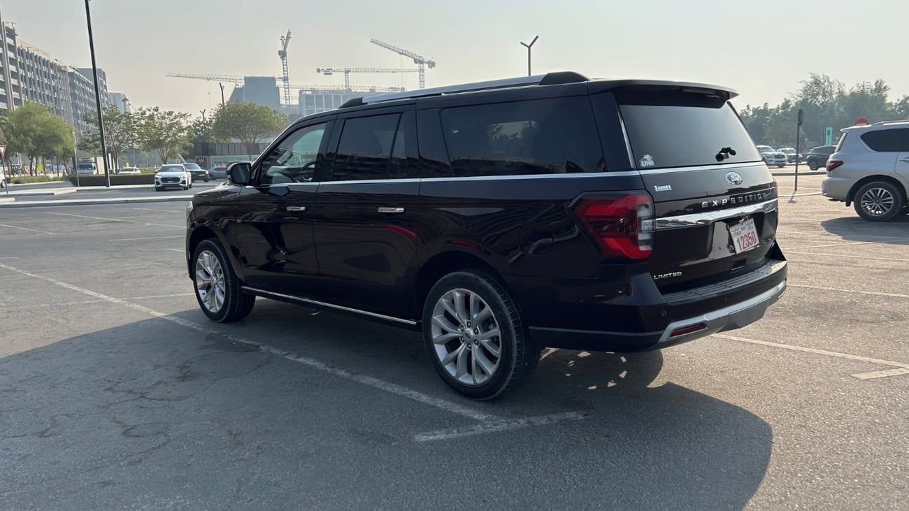 Ford Expedition Limited 3.5L 4WD - Best Deal in Market | Low Mileage