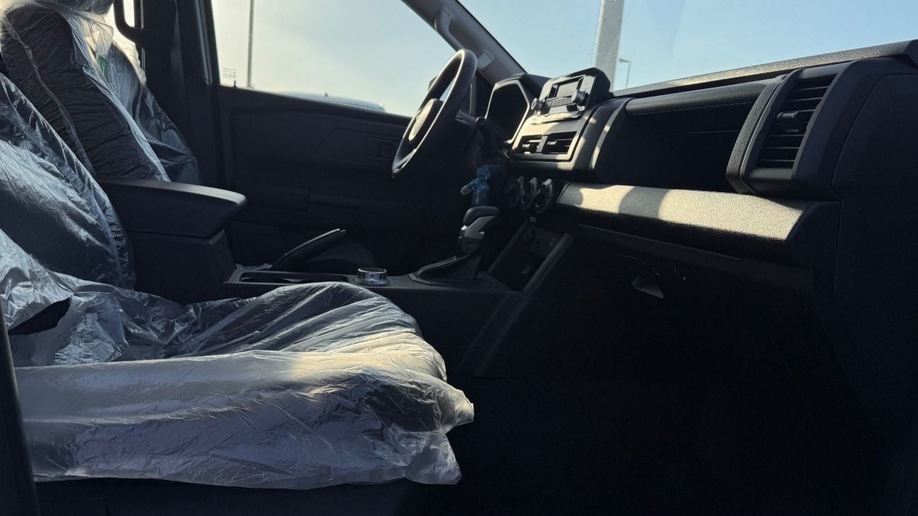 ميتسوبيشي L200 L200 2.4L med option diesel A/T