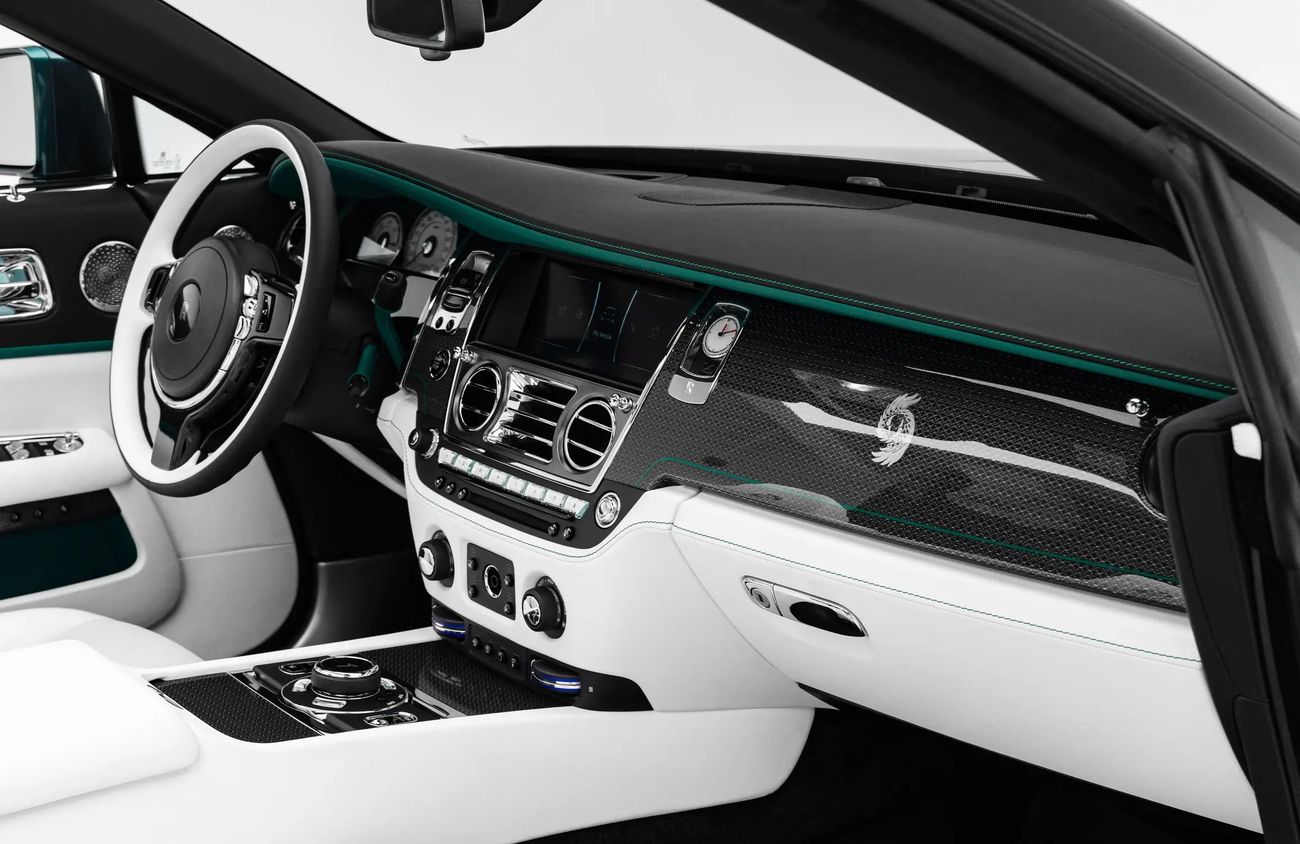 رولز رويس داون 6.6L V12 Twin-Turbocharged Engine