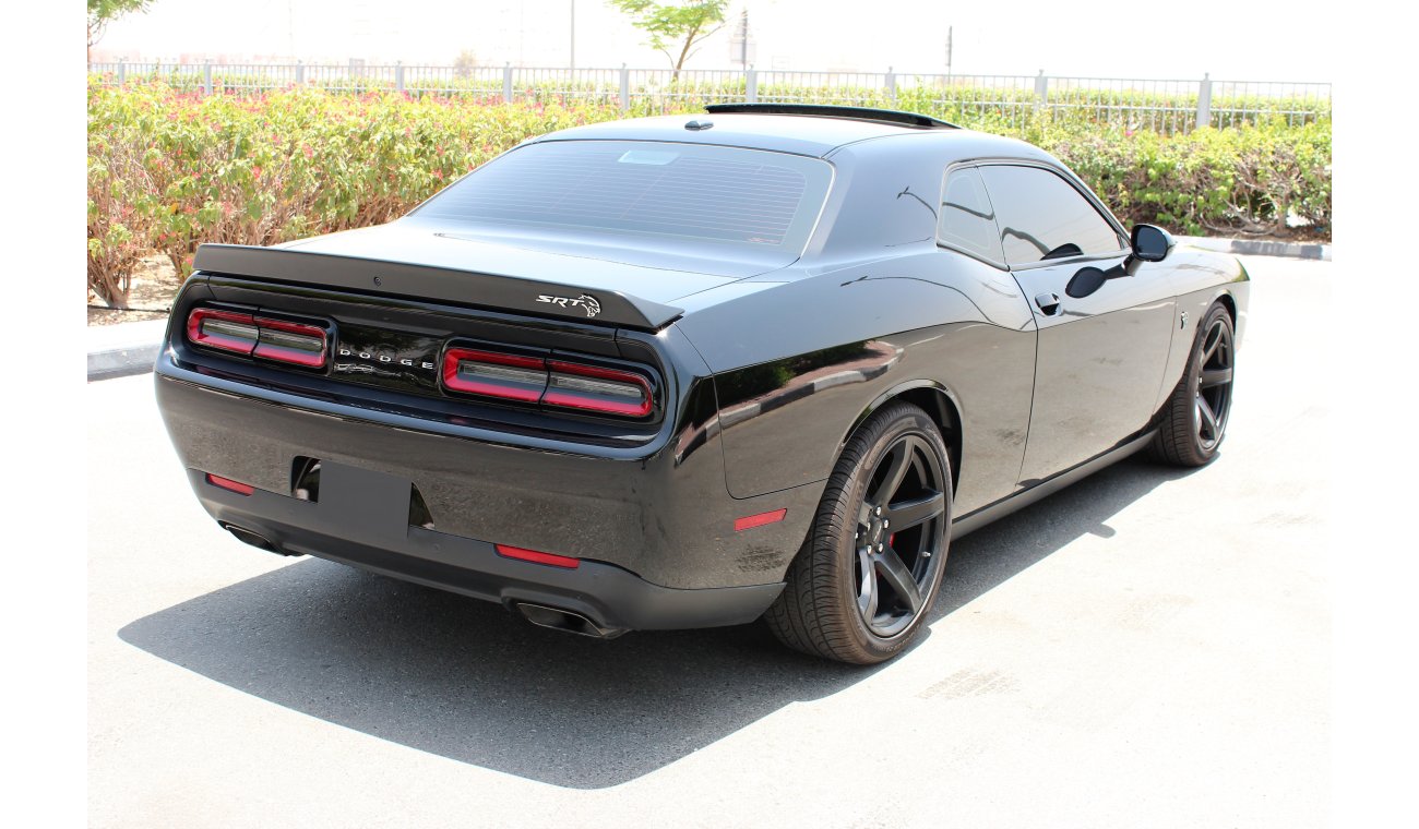 Dodge Challenger Hellcat 2018, 707HP , GCC, under waranty