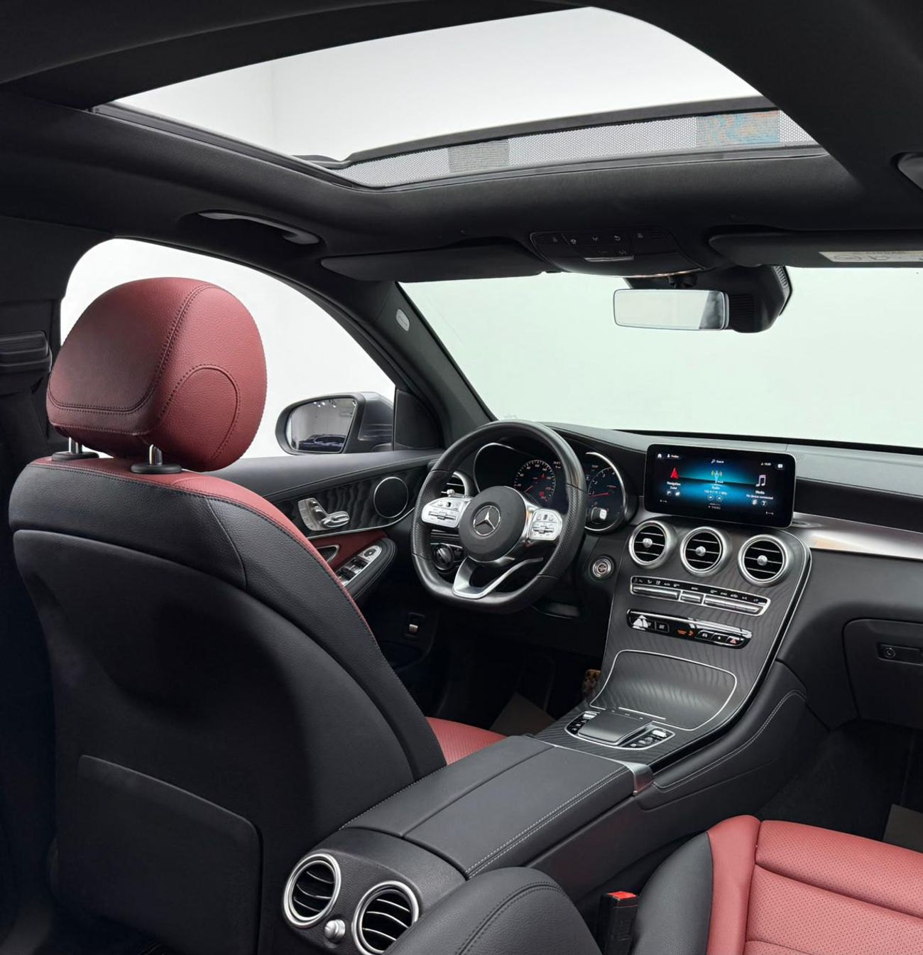 مرسيدس بنز GLC 200 Std 2.0L