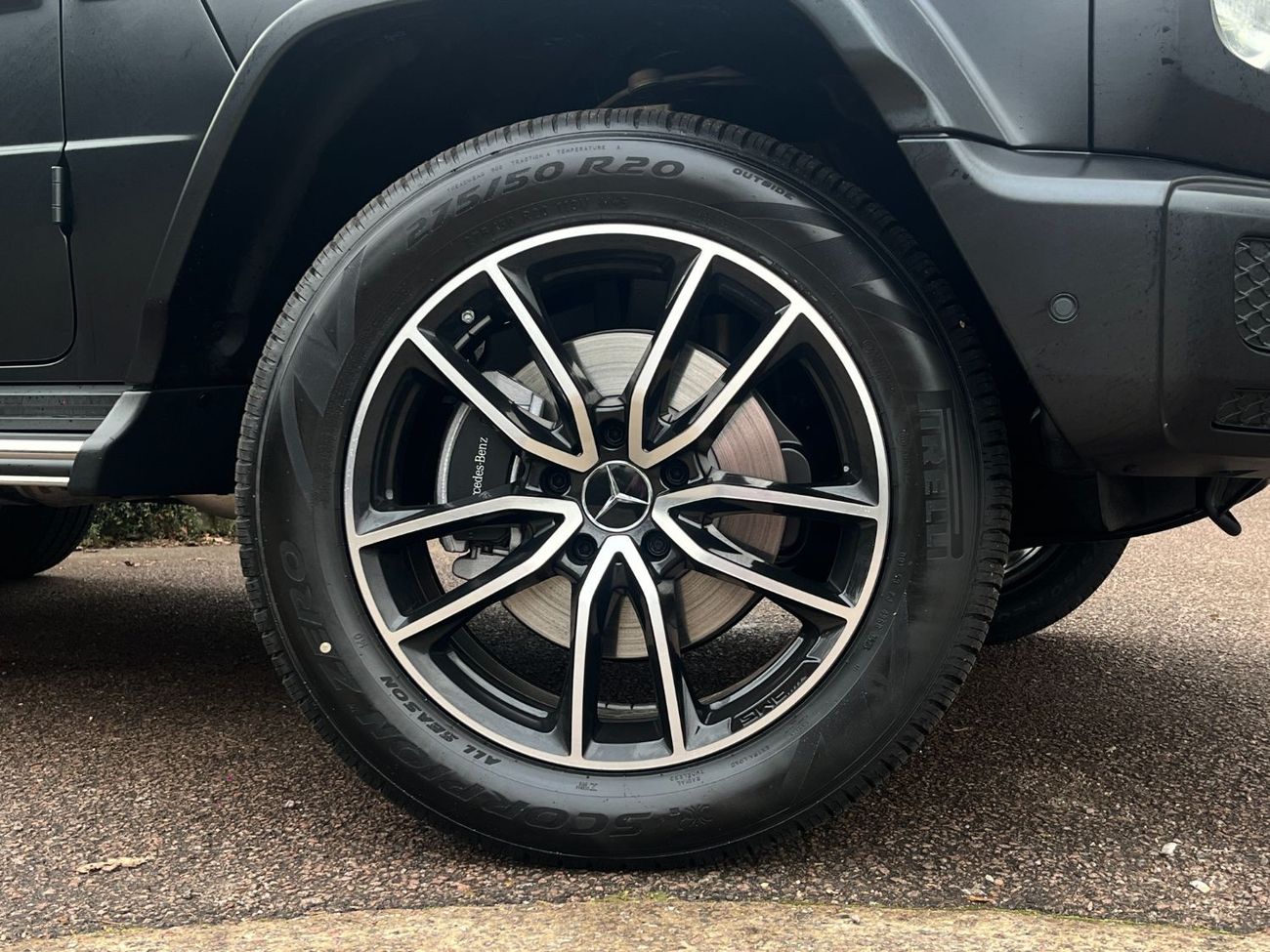 مرسيدس بنز G 400 d AMG Line Premium Plus