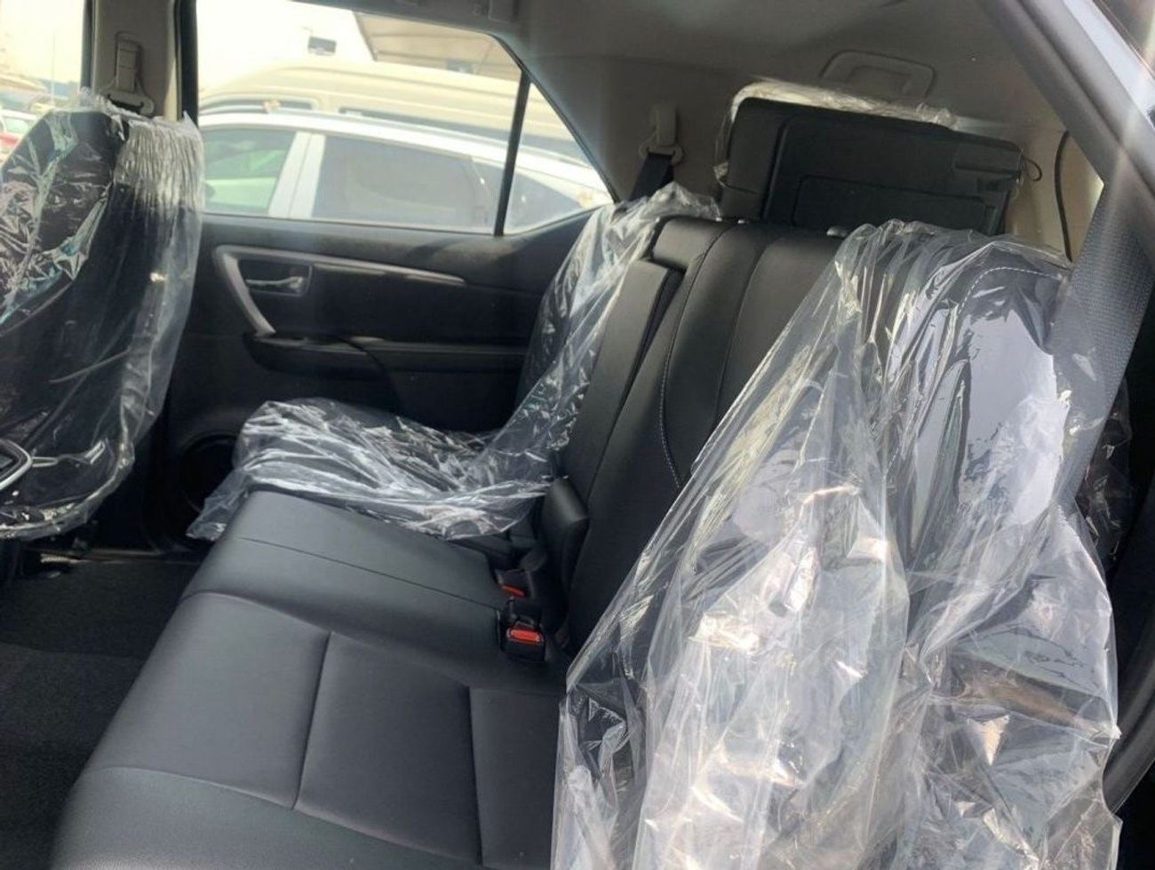 Toyota Fortuner 2023 Toyota Fortuner 2.8L V4 Diesel Full Option