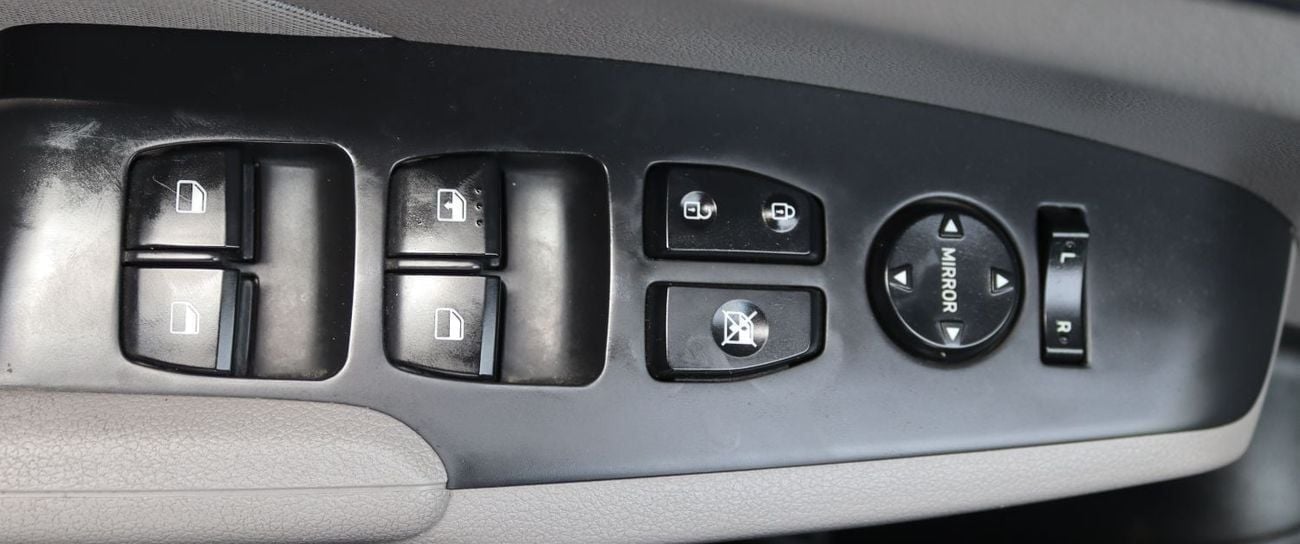 Hyundai Accent A 2023 Hyundai Accent car in excellent condition, Gulf spec, with no accidents and a mileage of 58,0