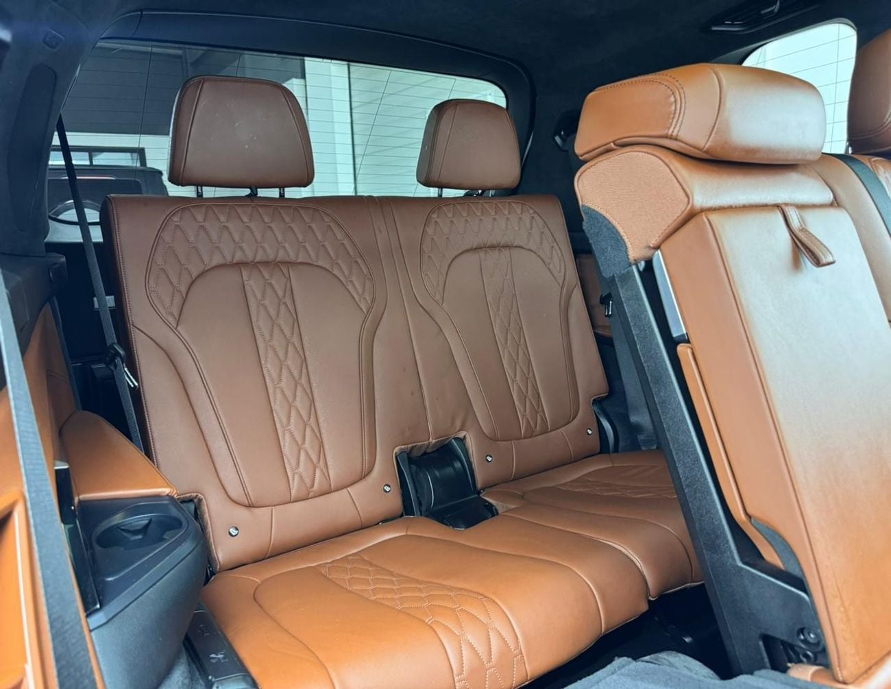 BMW X5 2022 BMW X7 M50i, 2027 BMW Warranty + Service Pack, Full BMW Service History, 7 Seater, GCC