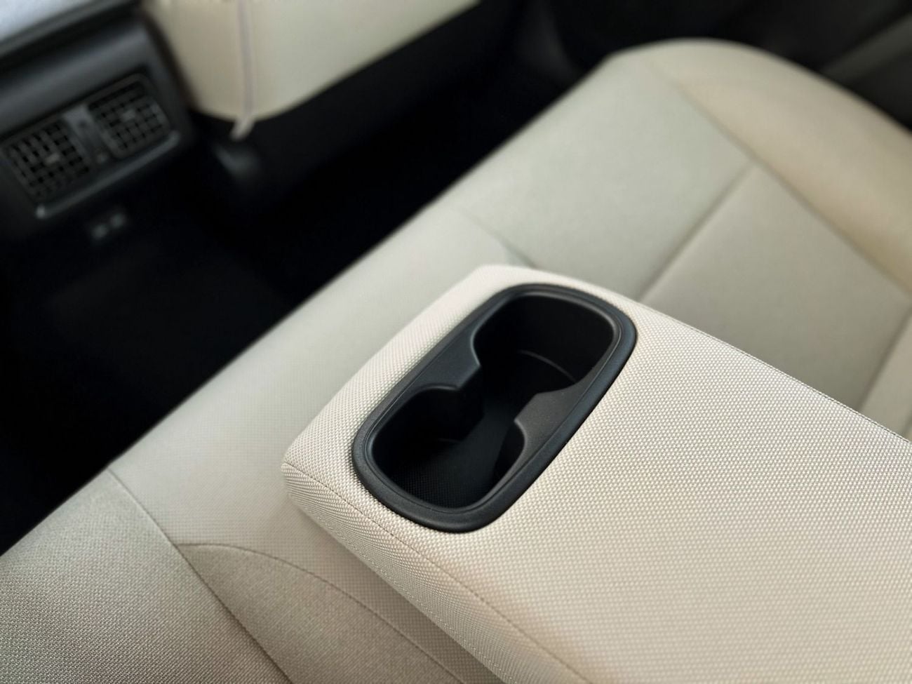 تويوتا كامري EXPORT ONLY - TOYOTA CAMRY 2.5L G HEV