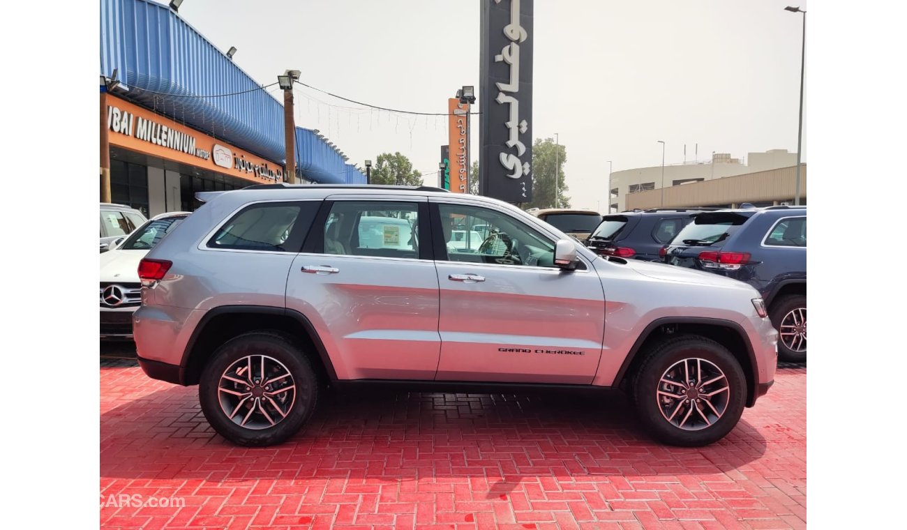 Jeep Grand Cherokee Limited V6 Under Warranty GCC 2021