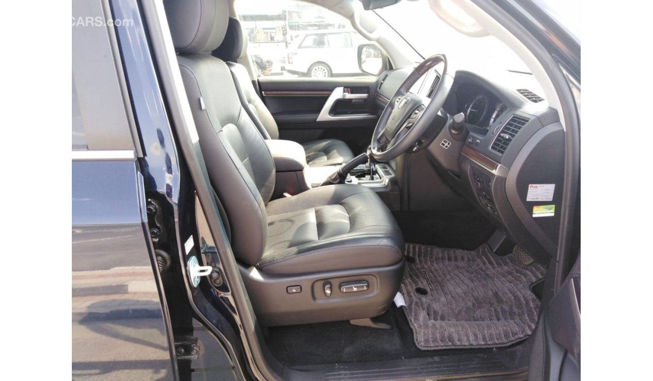 Toyota Land Cruiser Land Cruiser v8 RIGHT HAND DRIVE (Stock no PM36)