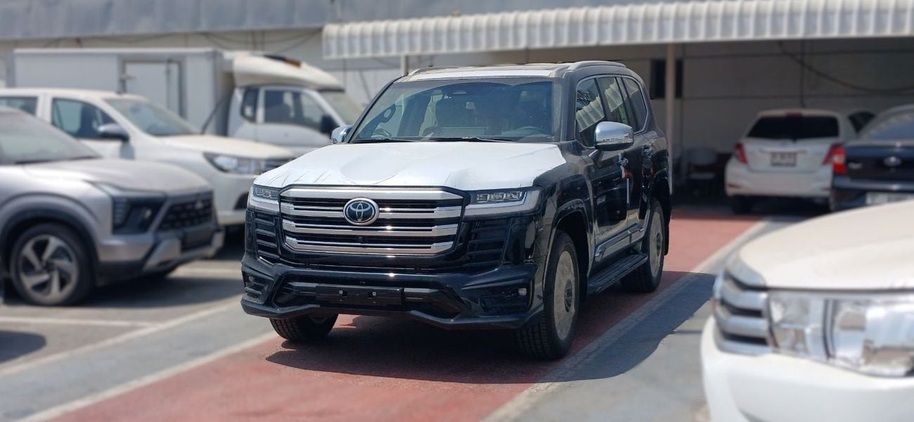 تويوتا لاند كروزر VXR
