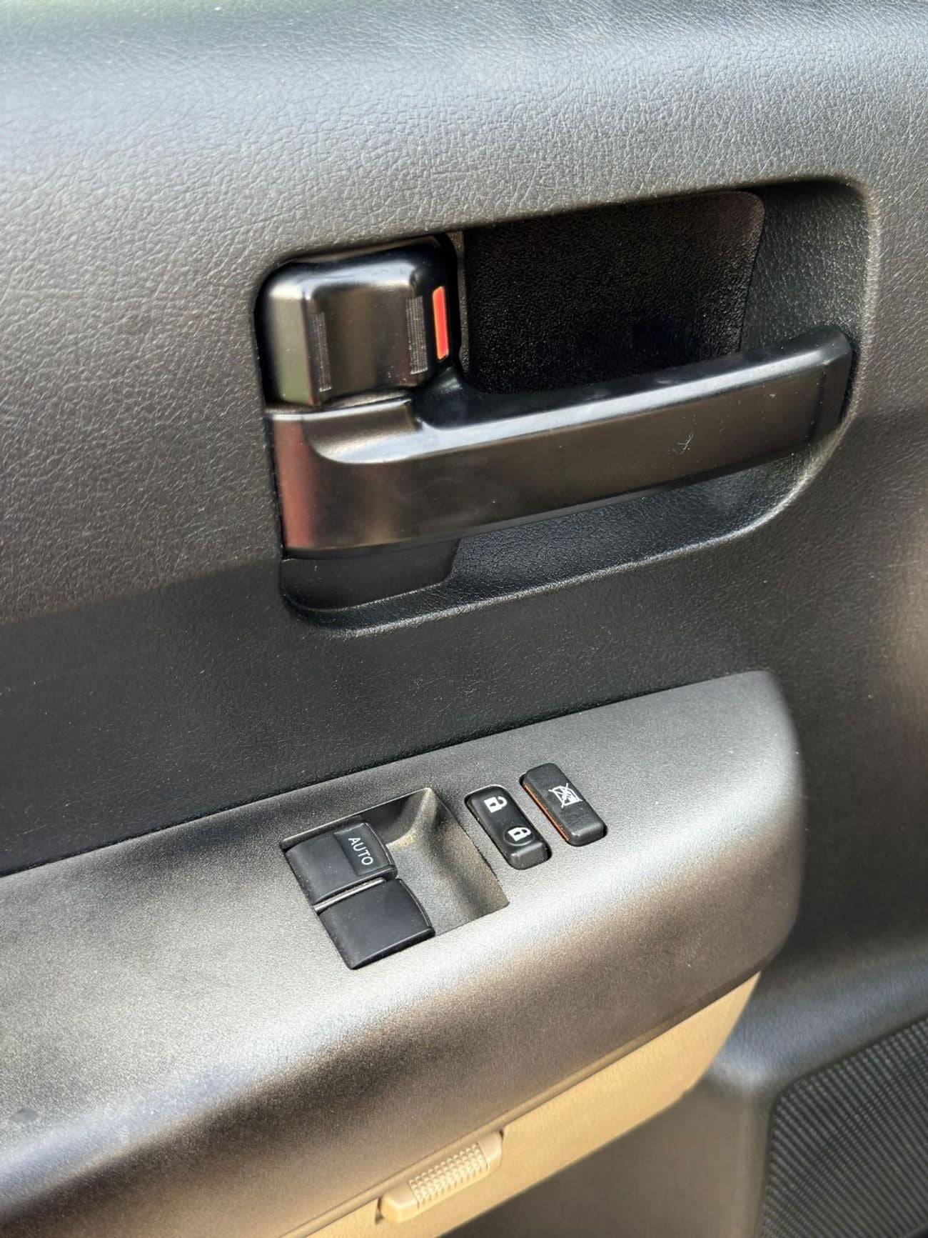 Toyota Tundra Std 5.7L