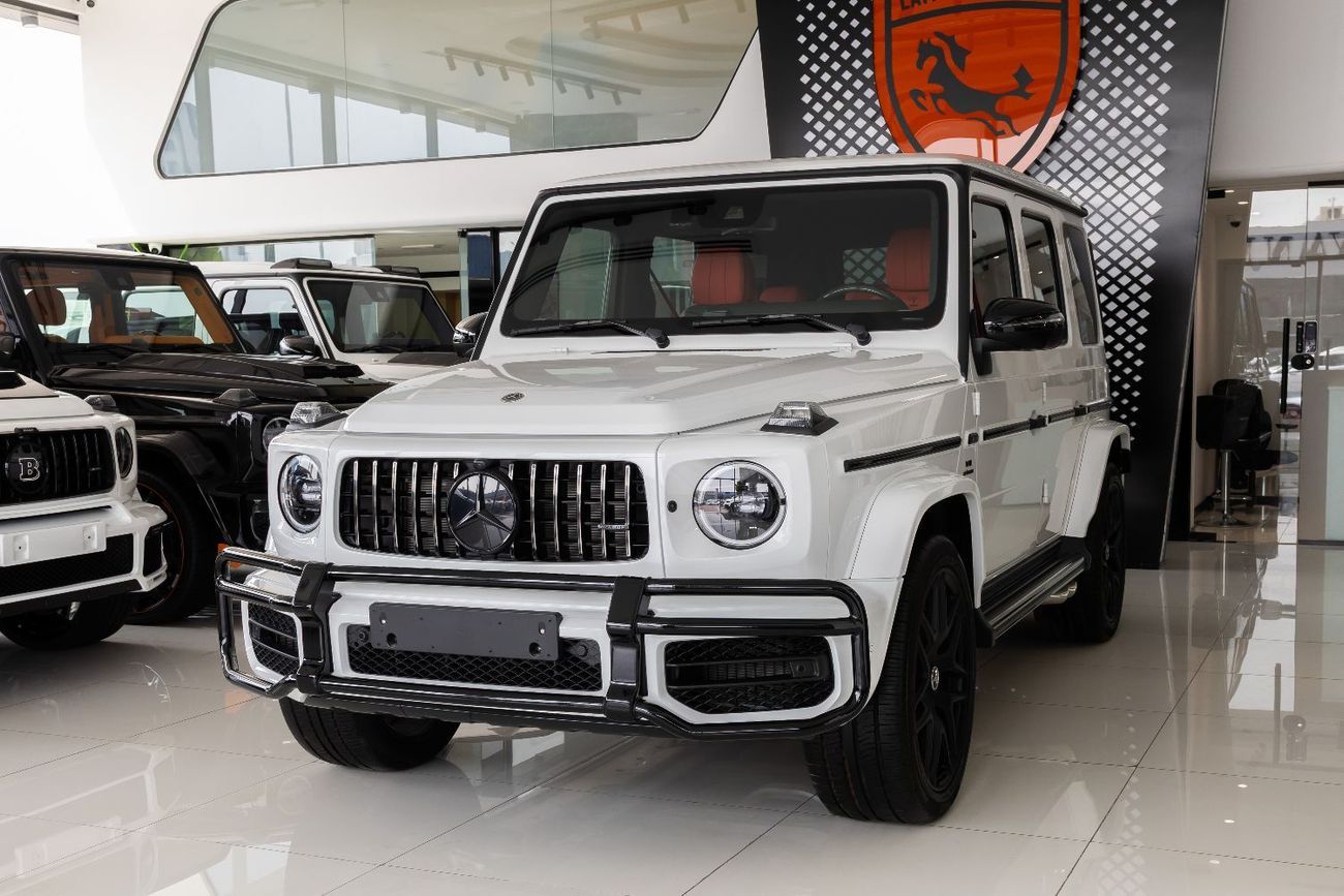 مرسيدس بنز G 63 AMG Mercedes G63-Carbon Fiber-Fully Loaded-Rear Entertainment Screens 2024-2 Years Gargash Auto Warranty