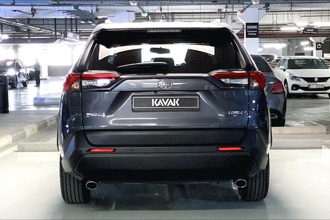 تويوتا راف ٤ VX | شامل الضمان | 0 ﺪﻔﻋﺓ ﺃﻮﻟﻯ