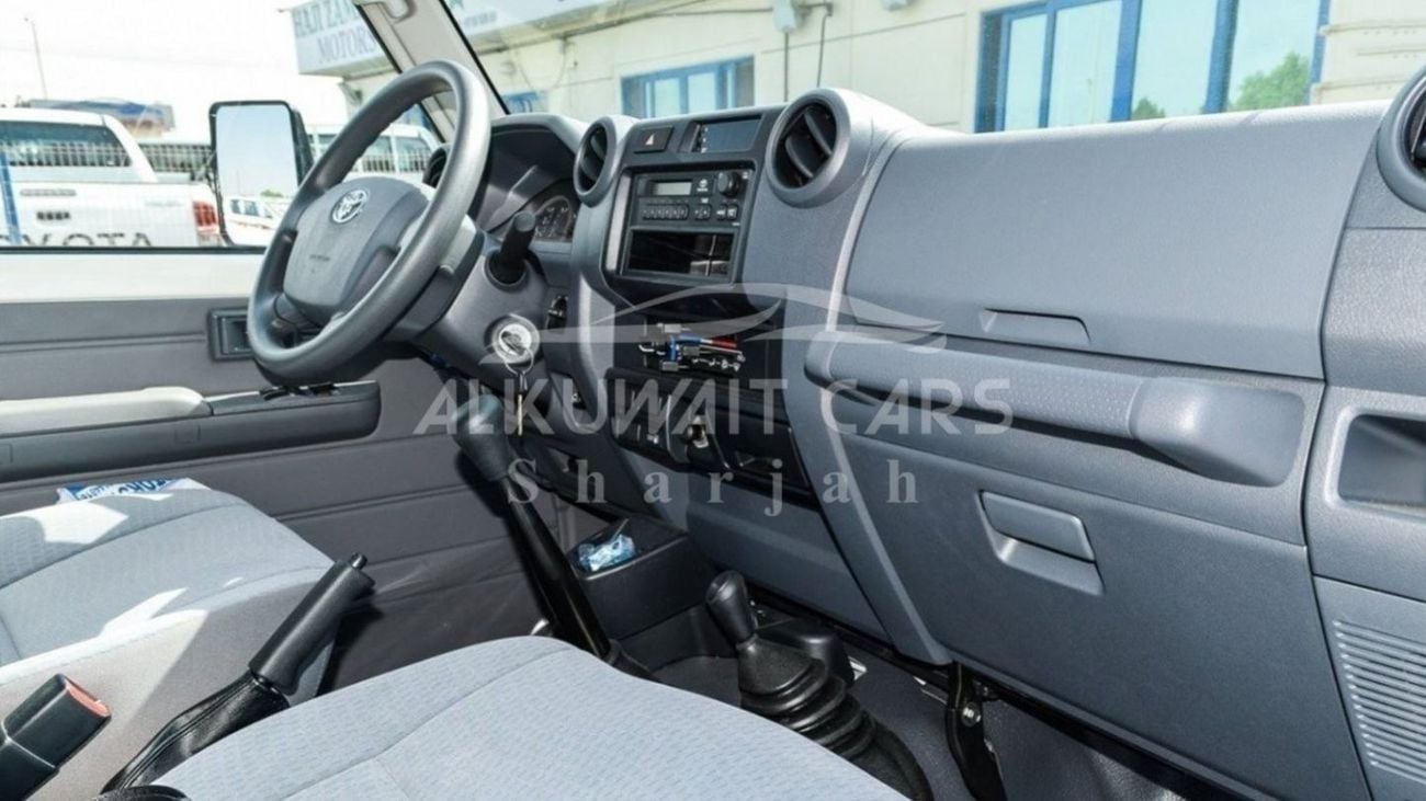 Toyota Land Cruiser Land Cruiser 79 Single Cab 4.2D MT