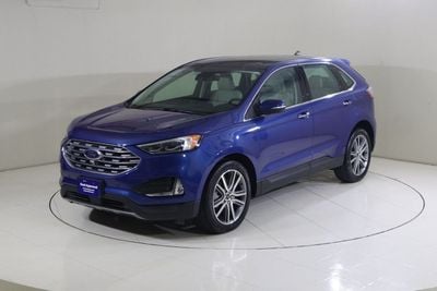 Ford Edge TITANIUM STN323 /AL TAYER MOTORS AL QOUZ SHOWROOM