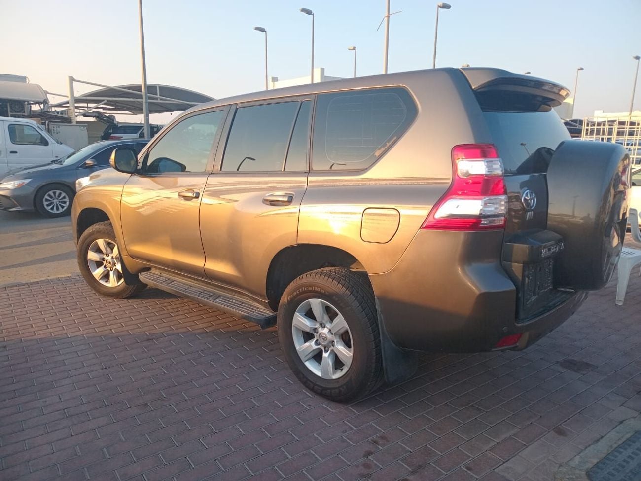 Toyota Prado TX-L 2.7L 4WD PETROL AUTOMATIC TRANSMISSION