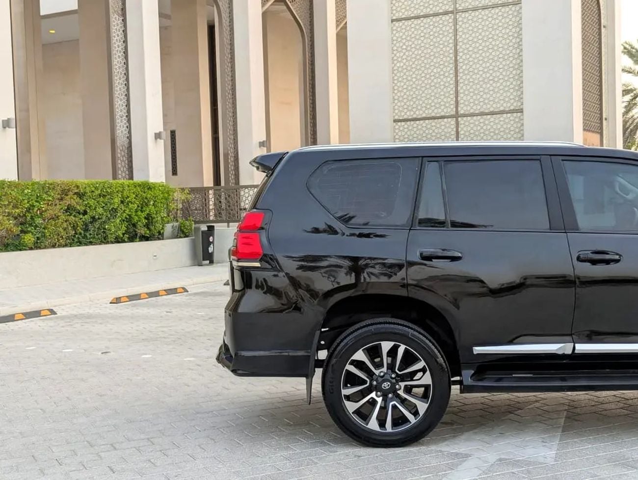 Toyota Prado TX-L | GCC Specs Interior and Exterior Excellent Condition