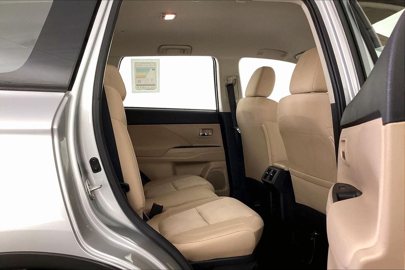 Mitsubishi Outlander GLX HIGHLINE FABRIC 2.5 GLX AUTO 4WD 7SEAT ML FABRIC SEATS | Guaranteed Warranty | 0 Down Payment