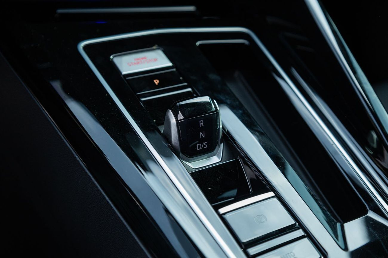 Volkswagen Golf GTI Leather 2.0L