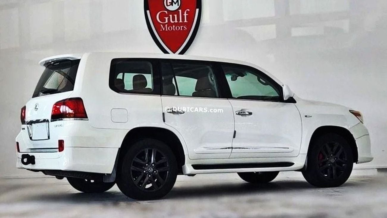 Lexus LX 570 5.7L-8CYL GCC EXCELLENT CONDITION .Al Futtaim Motors