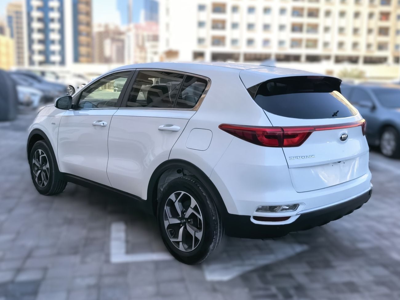 Kia Sportage LX  2.4L