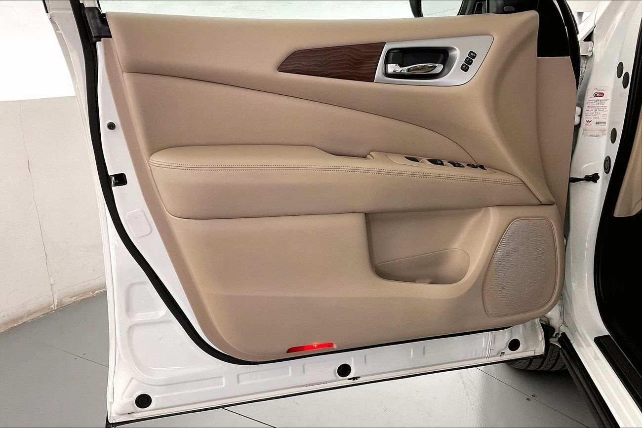 Mitsubishi Pajero GLS Highline | 1 year free warranty | 0 Down Payment