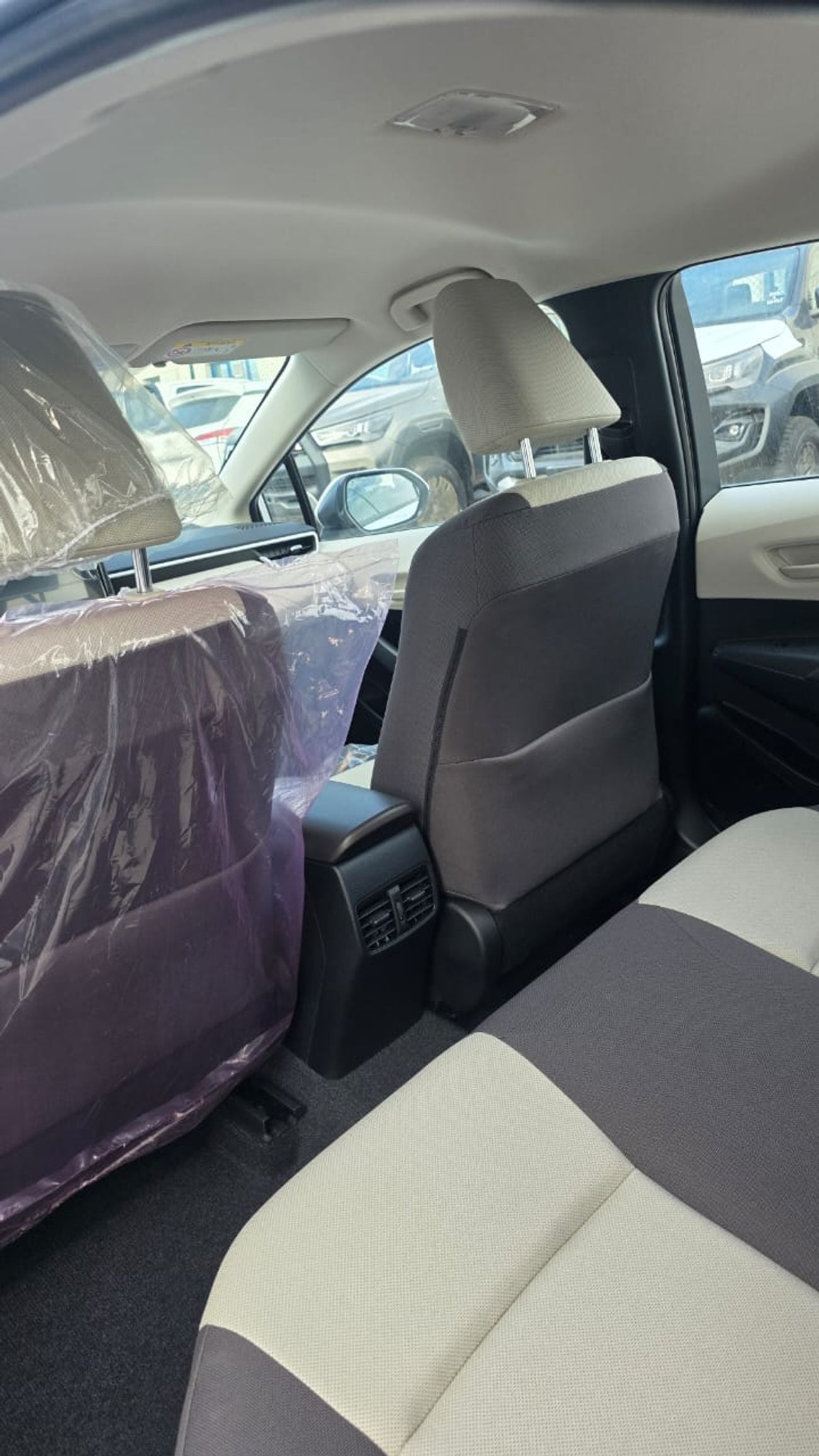 Toyota Corolla TOYOTA COROLLA 2.0L AT WITH SUNROOF WHITE 2026
