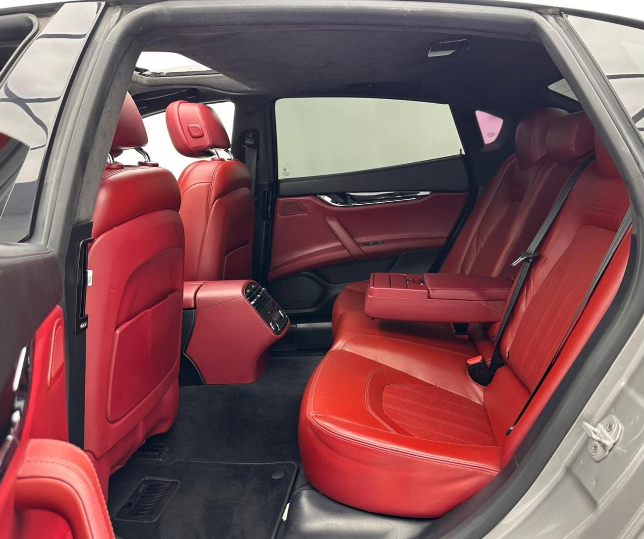 Maserati Quattroporte GTS 3.8L 2016 Maserati Quattroporte GTS, July/2026 Warranty, Full Service History, Excellent Conditi