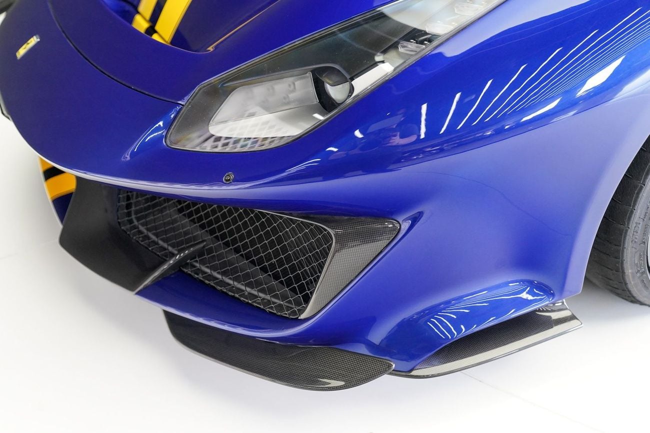 فيراري 488 بيستا