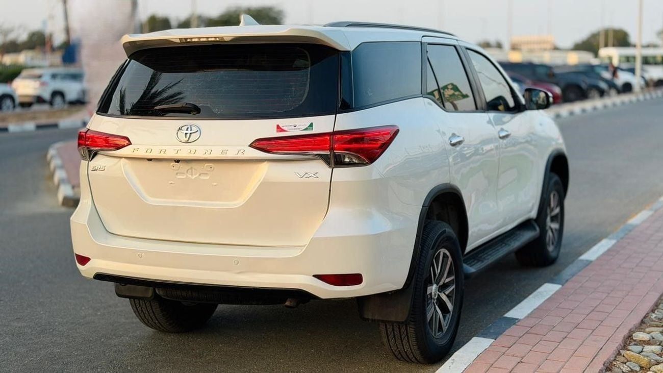 Toyota Fortuner 2019 | 2.4L DIESEL | AUTOMATIC TRANSMISSION | LEFT-HAND-DRIVE | PADDLE SHIFTER | CRUISE CONTROL | AU