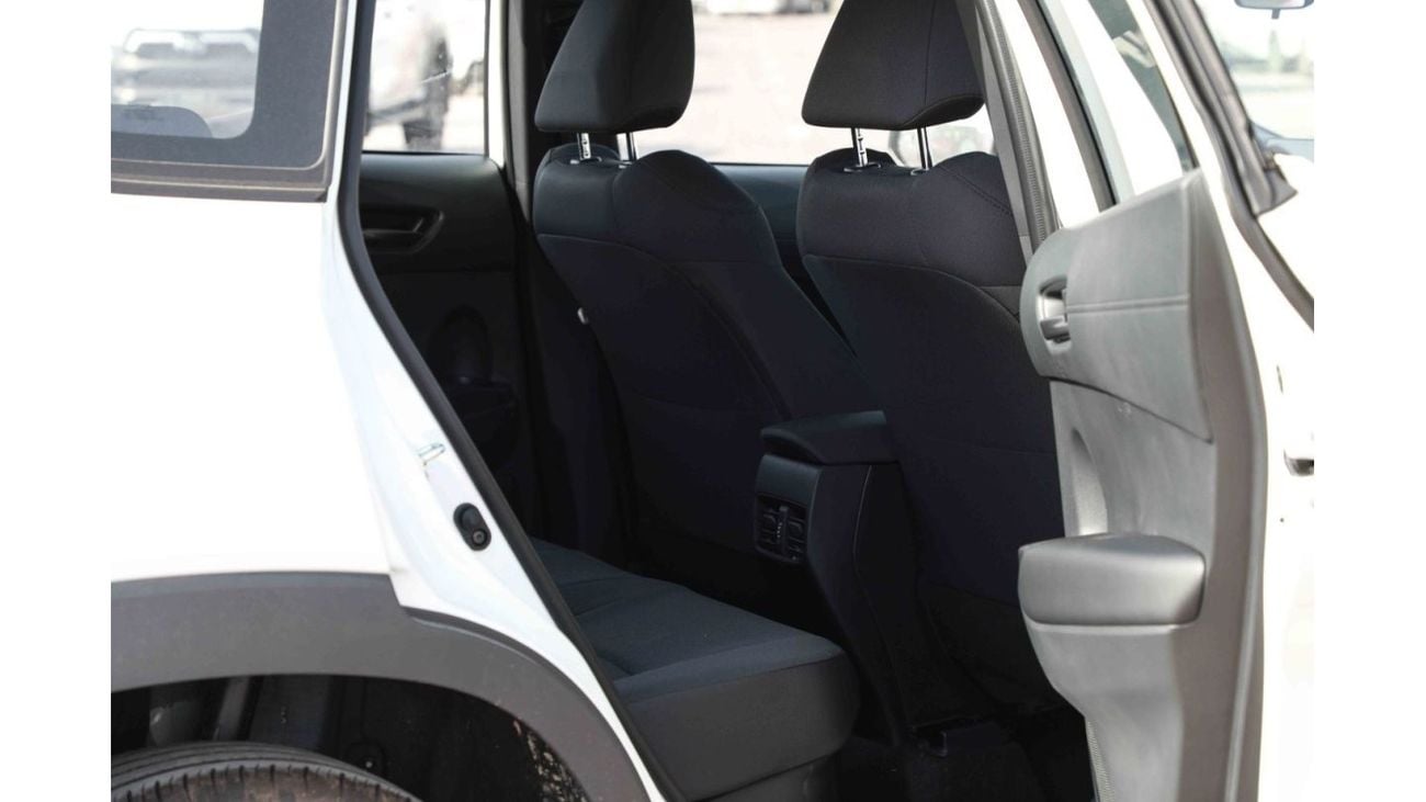 Toyota Corolla Cross 2024 Toyota corolla Cross 2.0 Elite Hybrid - White inside Black | Export Only