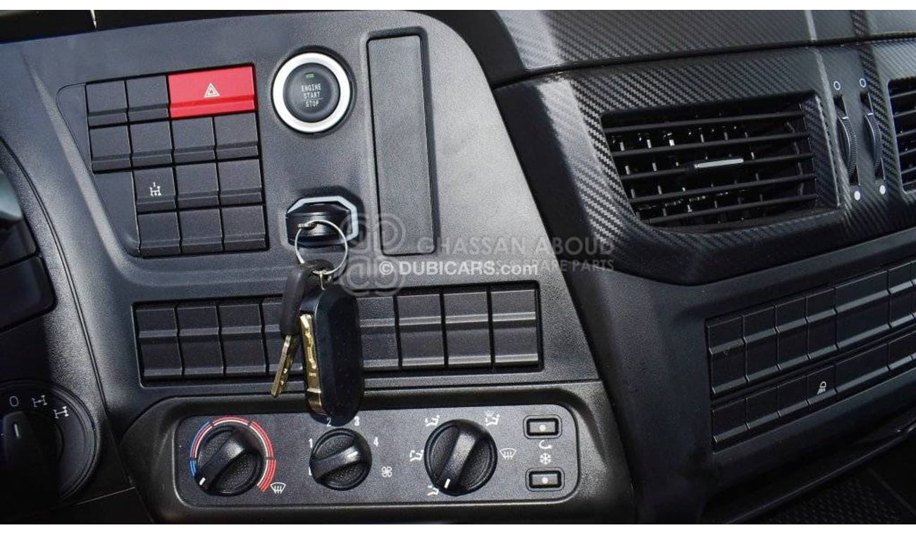 Iveco Trakker T-WAY Chassis 6×4 AD380T43H WHEELBASE 4500 MY23(FOR EXPORT)