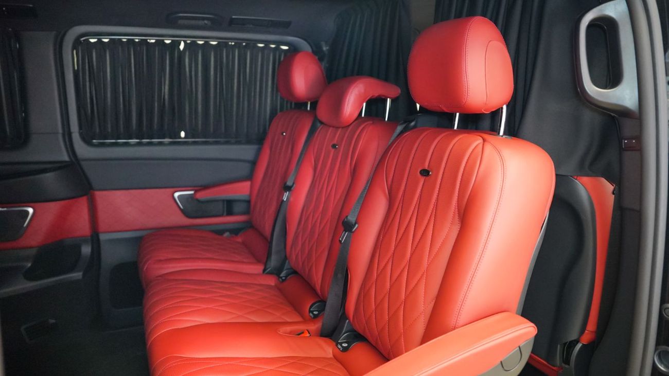 Mercedes Benz V 250 UAE's Very Best Example | AED 3,825 Per Month