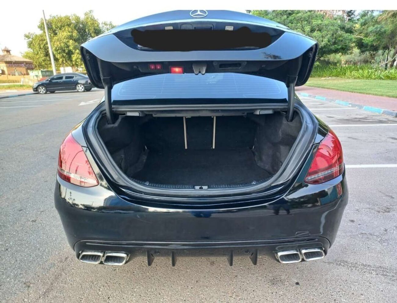 مرسيدس بنز C 300 Sport 2.0L (241 HP)