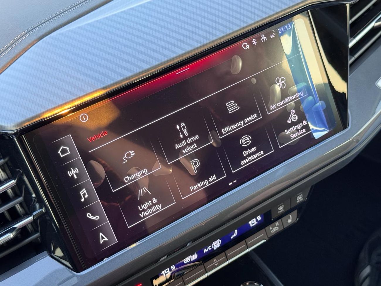 Audi Q4 etron 2025 | AUDI E-TRON Q4 TOP VERSION E/V