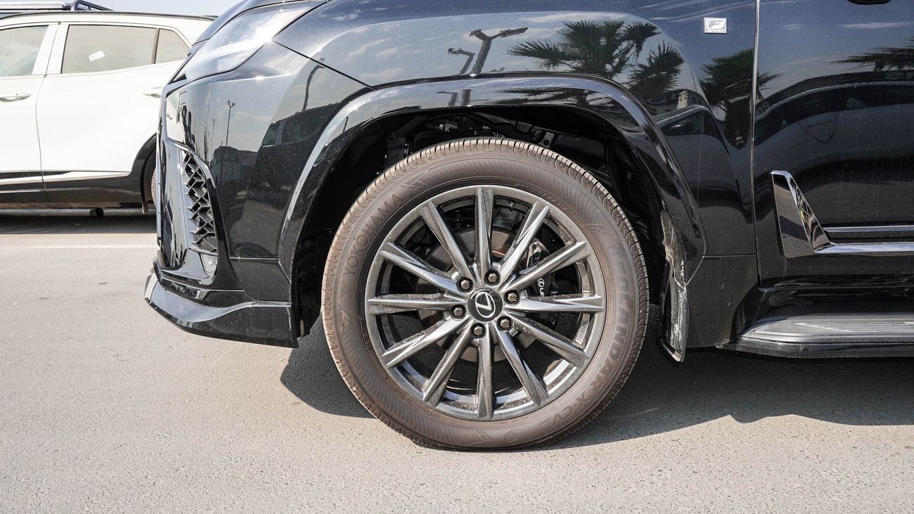 لكزس LX 600 FSport 3.5L V6. 5 Seater