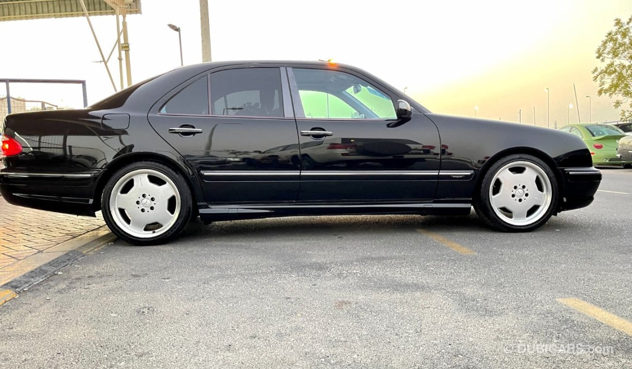 مرسيدس بنز E 55 AMG Preowned Mercedes Benz E55 AMG Fresh japan Import Very Clean