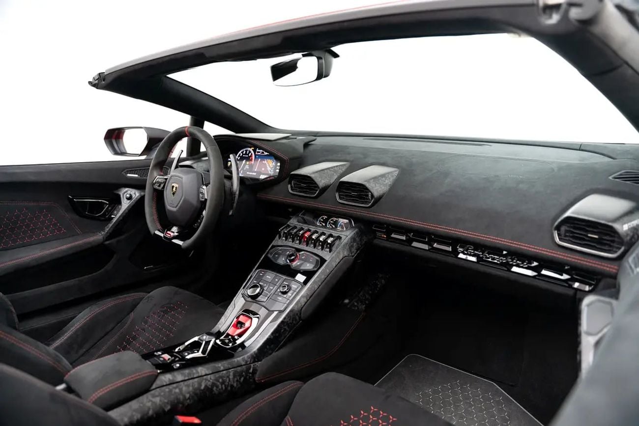 Lamborghini Huracan PERFORMANTE SPYDER WITH WARRANTY AND SERVICE CONTRACT