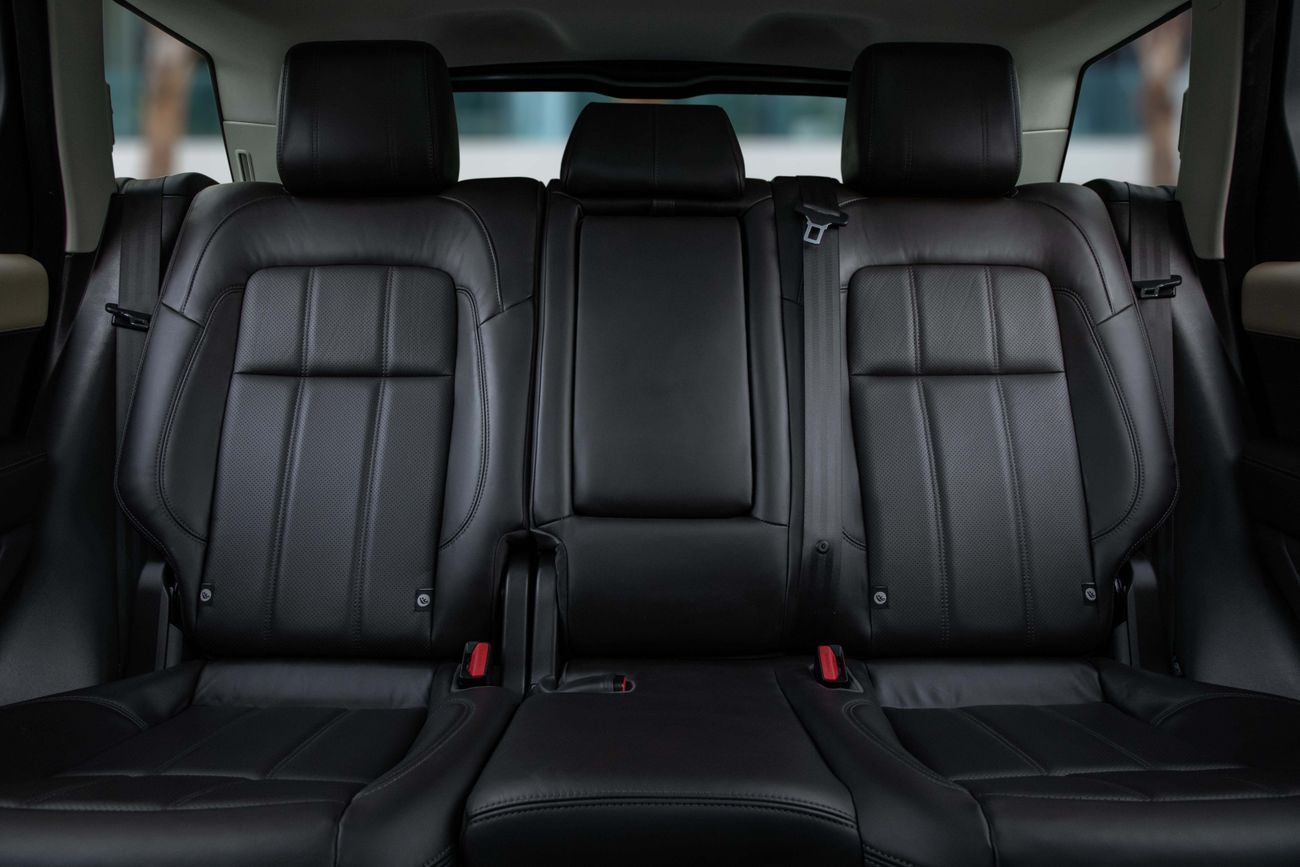 Land Rover Range Rover Sport Range Rover Sport | 3,134 P.M | 0% Downpayment | Al Tayer History | Soft Closing Doors