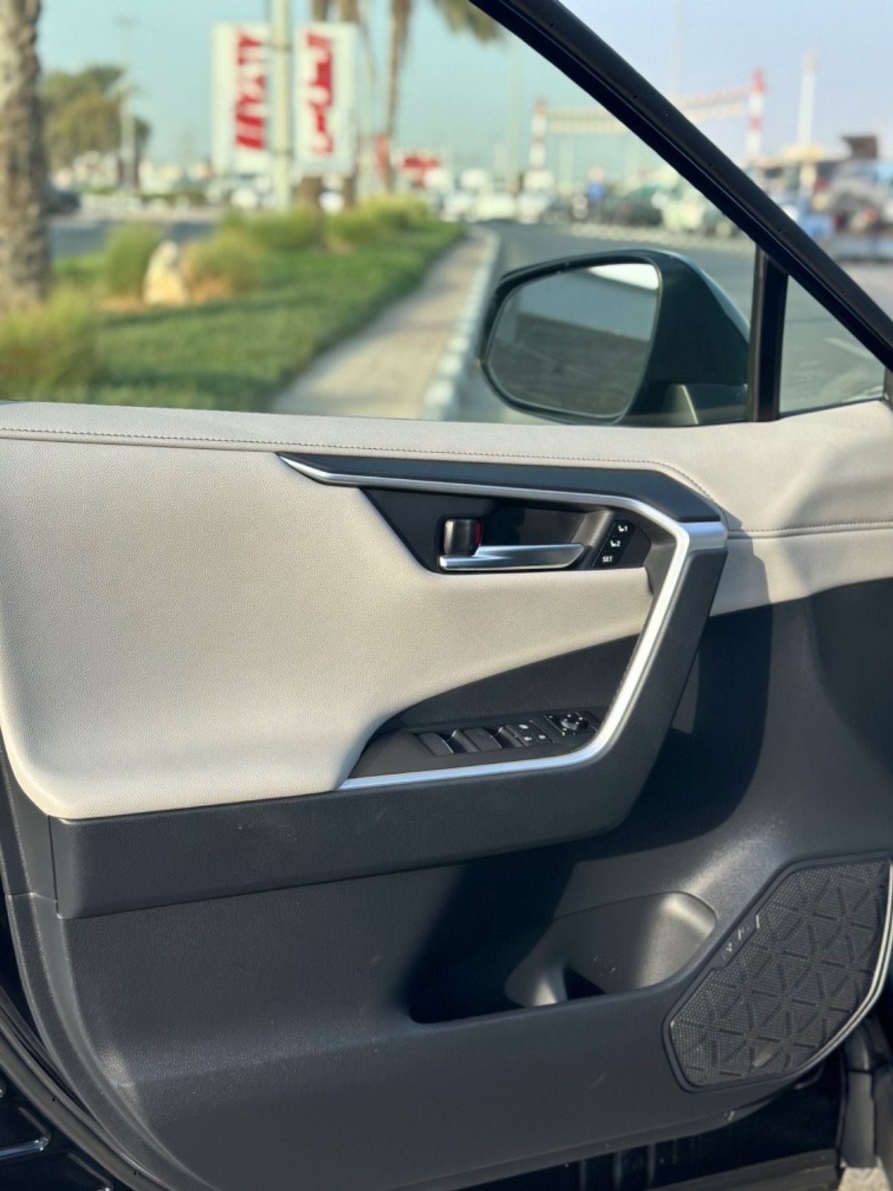 Toyota RAV4 Limited Toyota RAV4 Full Option