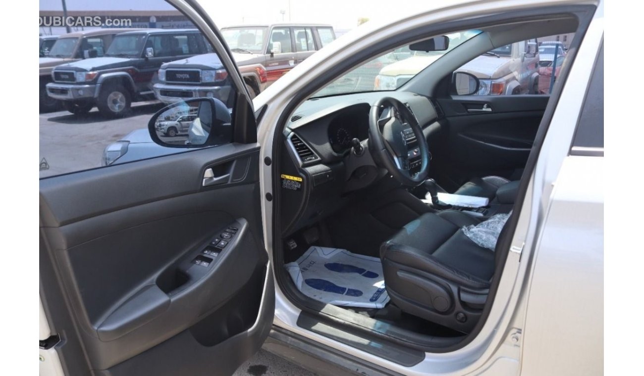 هيونداي توسون HYUNDAI TUCSON 2WD 1.7L A/T 5 SEATS