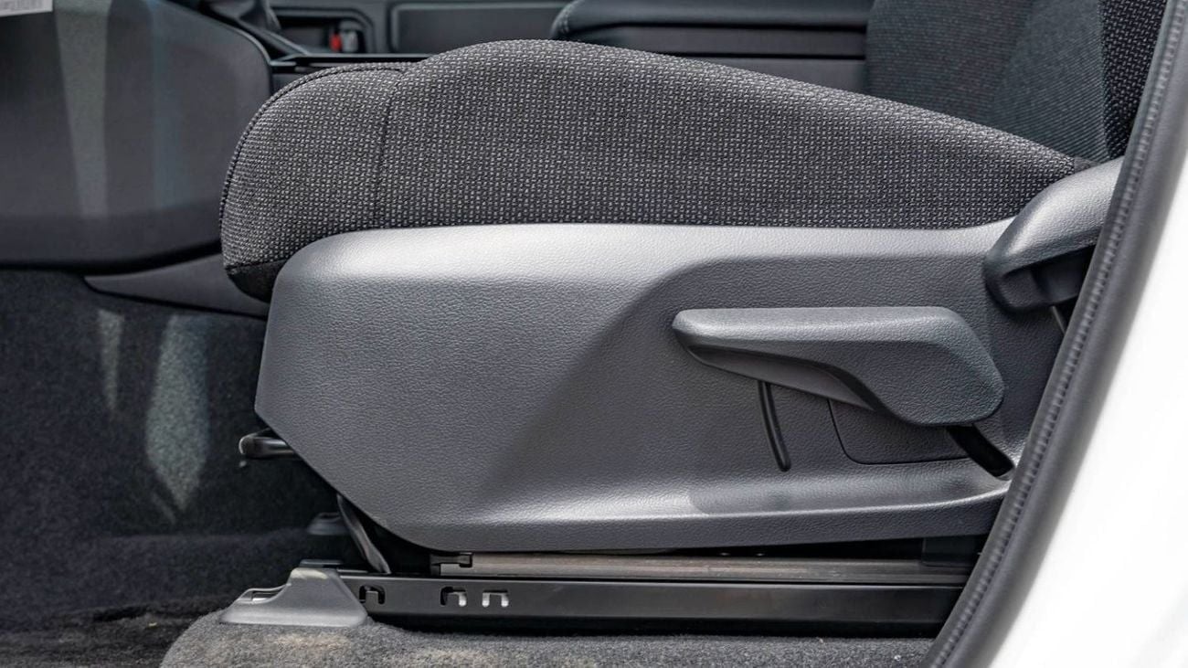 تويوتا برادو Toyota Prado 250 BX 2.4L petrol 2024 model