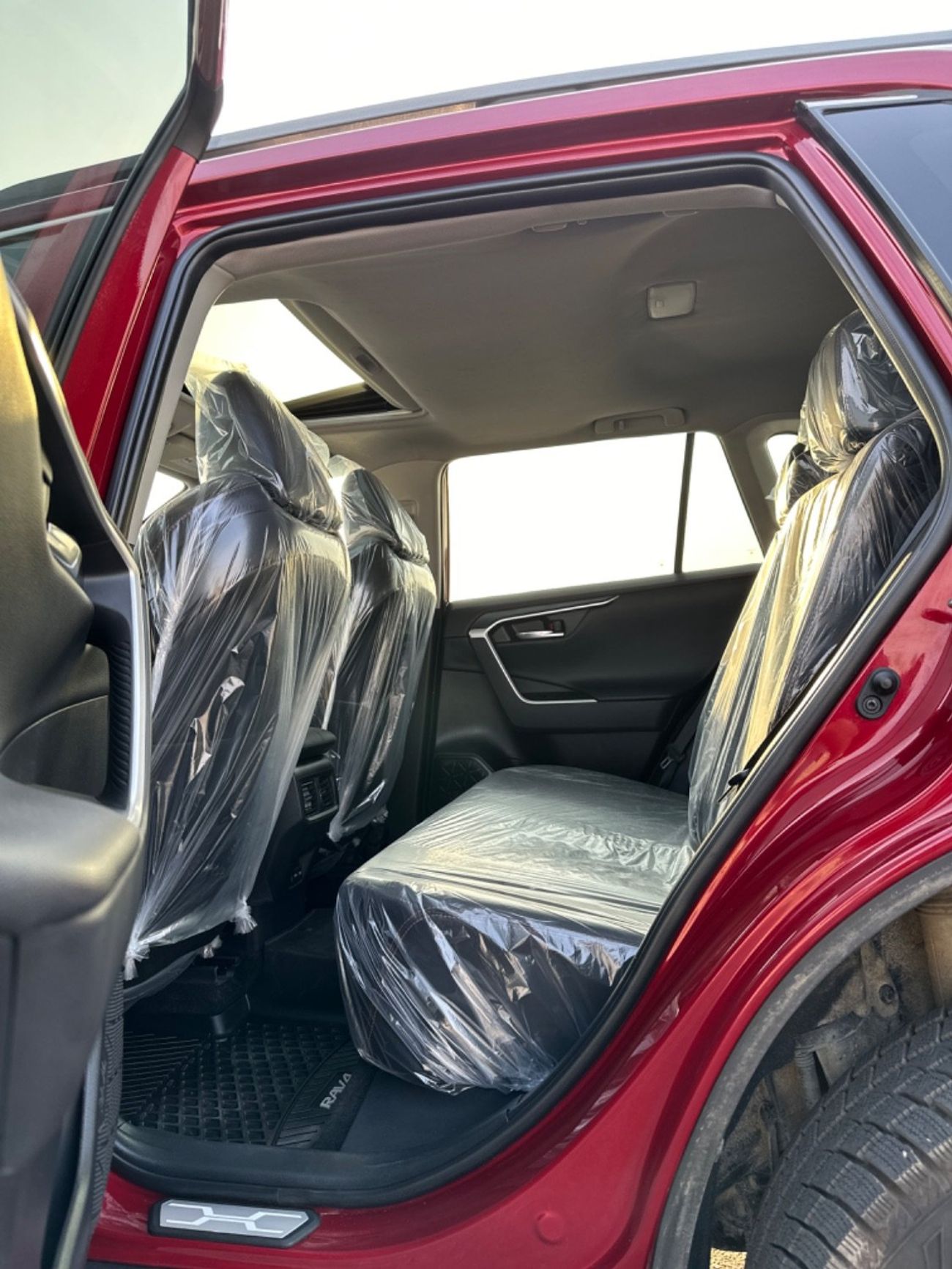 تويوتا راف ٤ 2.5L Adventure