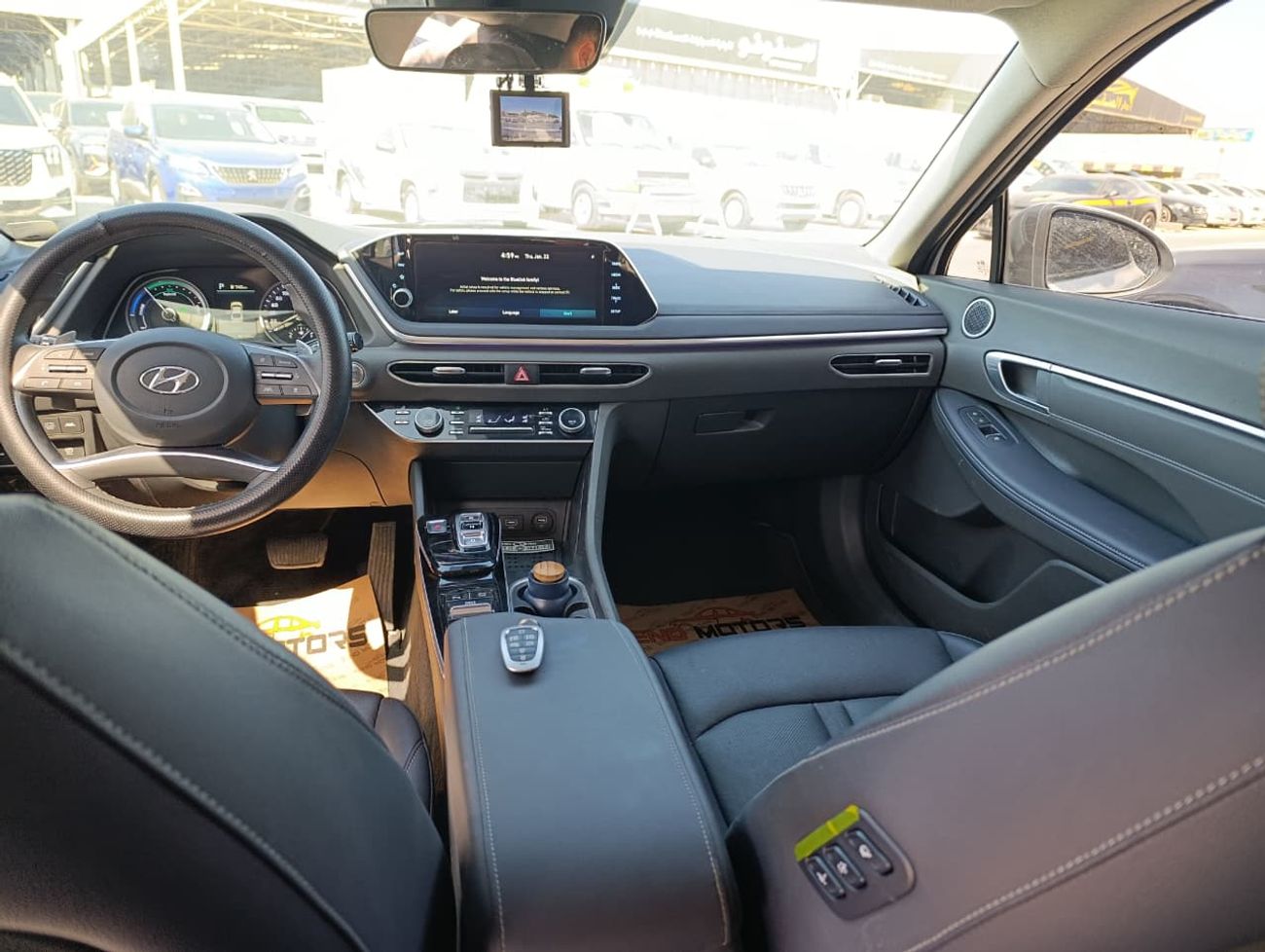 هيونداي سوناتا Base 2.0L