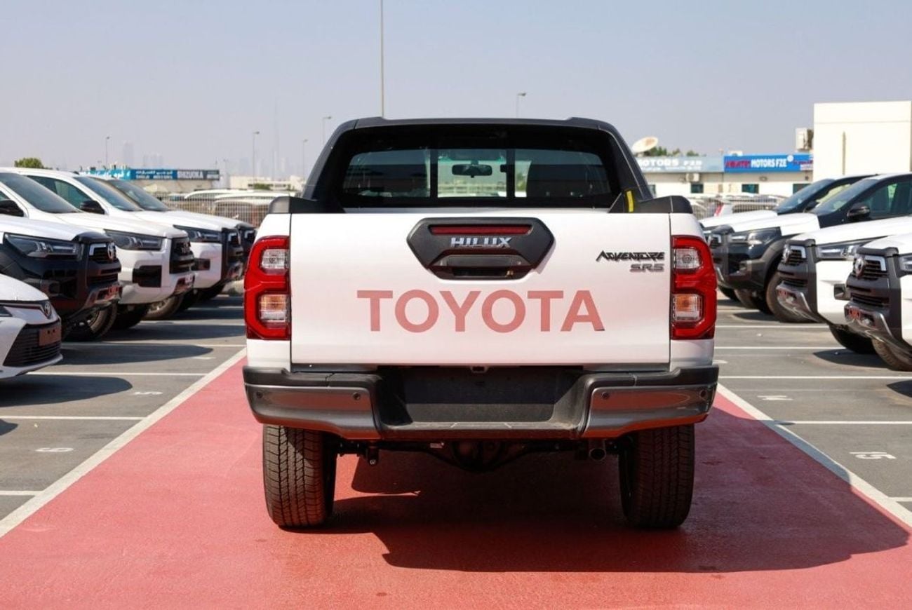 Toyota Hilux TOYOTA HILUX 4.0 ADVENTURE WHITE 2026