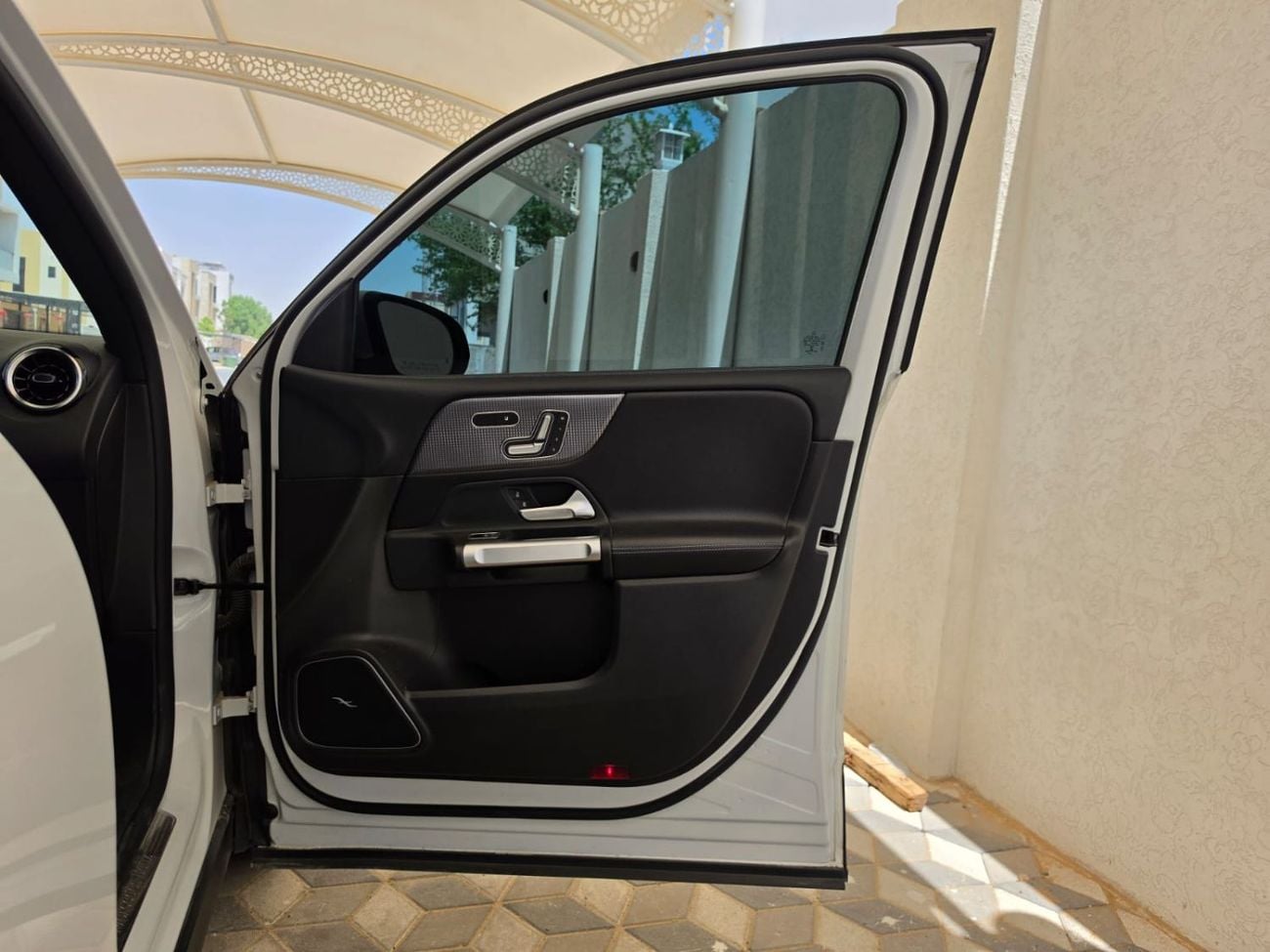 Mercedes Benz GLB250 4MATIC
