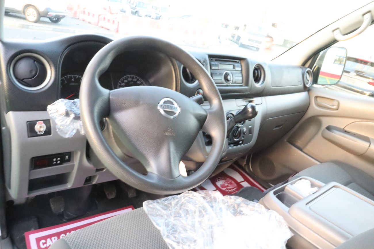 Nissan Urvan 2.4 L URVAN CHILLER FULL VAN GCC
