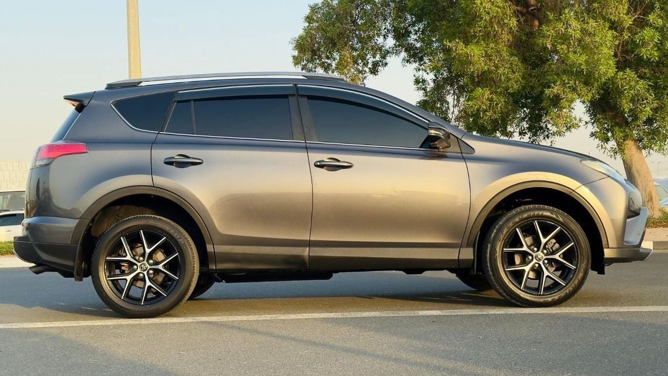 Toyota RAV4 GOOD CONDITION | 2.0 PETROL ENGINE | 2018