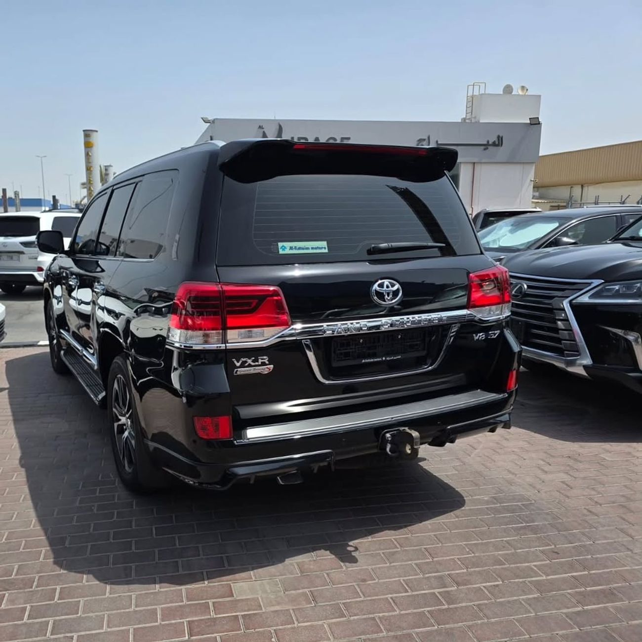 تويوتا لاند كروزر TOYOTA LANDCRUISER VXR V8 5.7