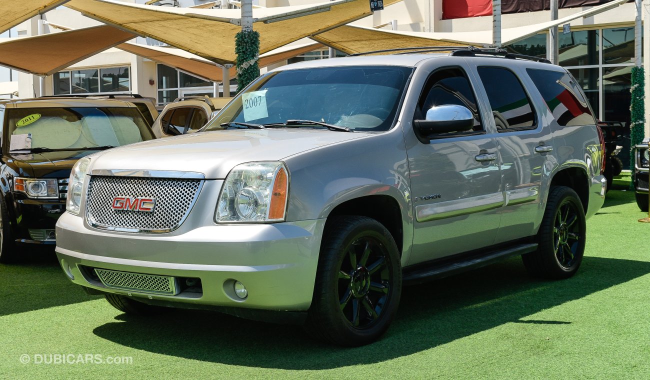 GMC Yukon SUPER CLEAN | WARRANTY| FULL OPTION  |FIRST OWNER