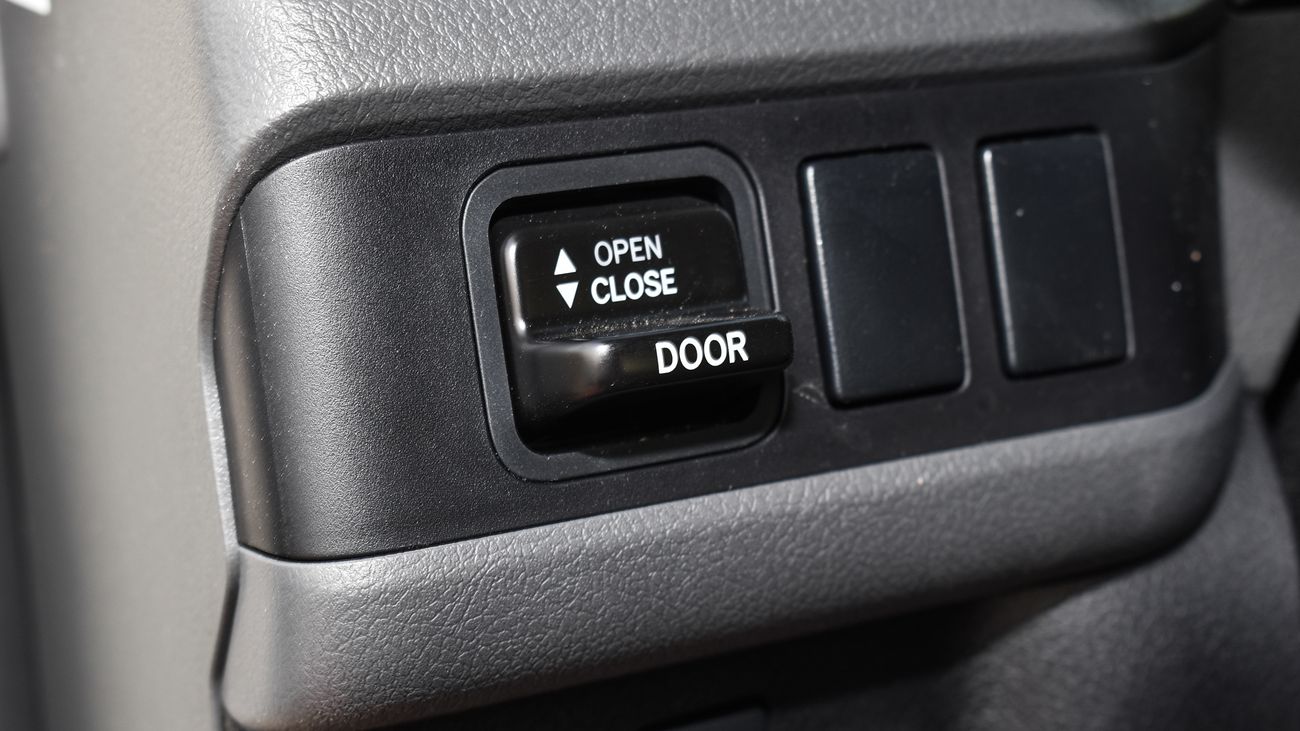 تويوتا كوستر 4.2L Diesel